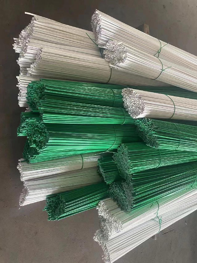 Plastic coated wire